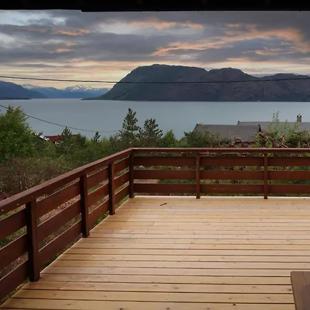 Trefall By Interhome Gausvik